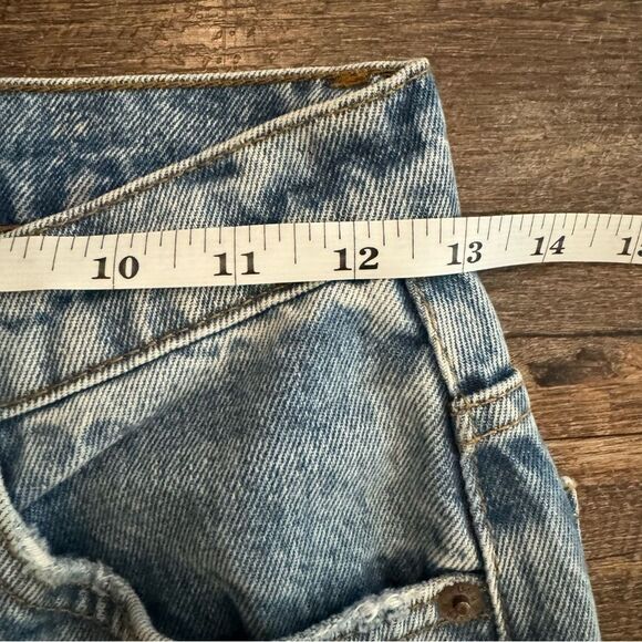 Re/Done 70s Loose Flare Jeans in Color 60s Studded Indigo Denim Women’s Size 24 - Picture 14 of 16